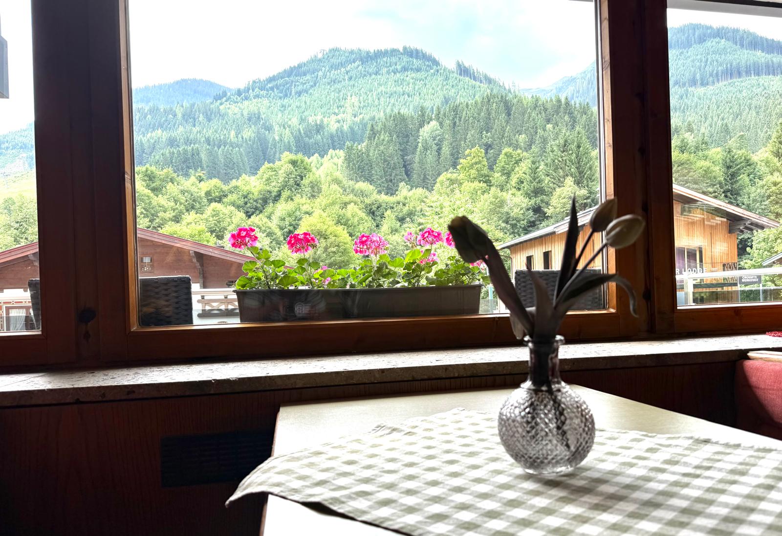 PensionSunny inside 2